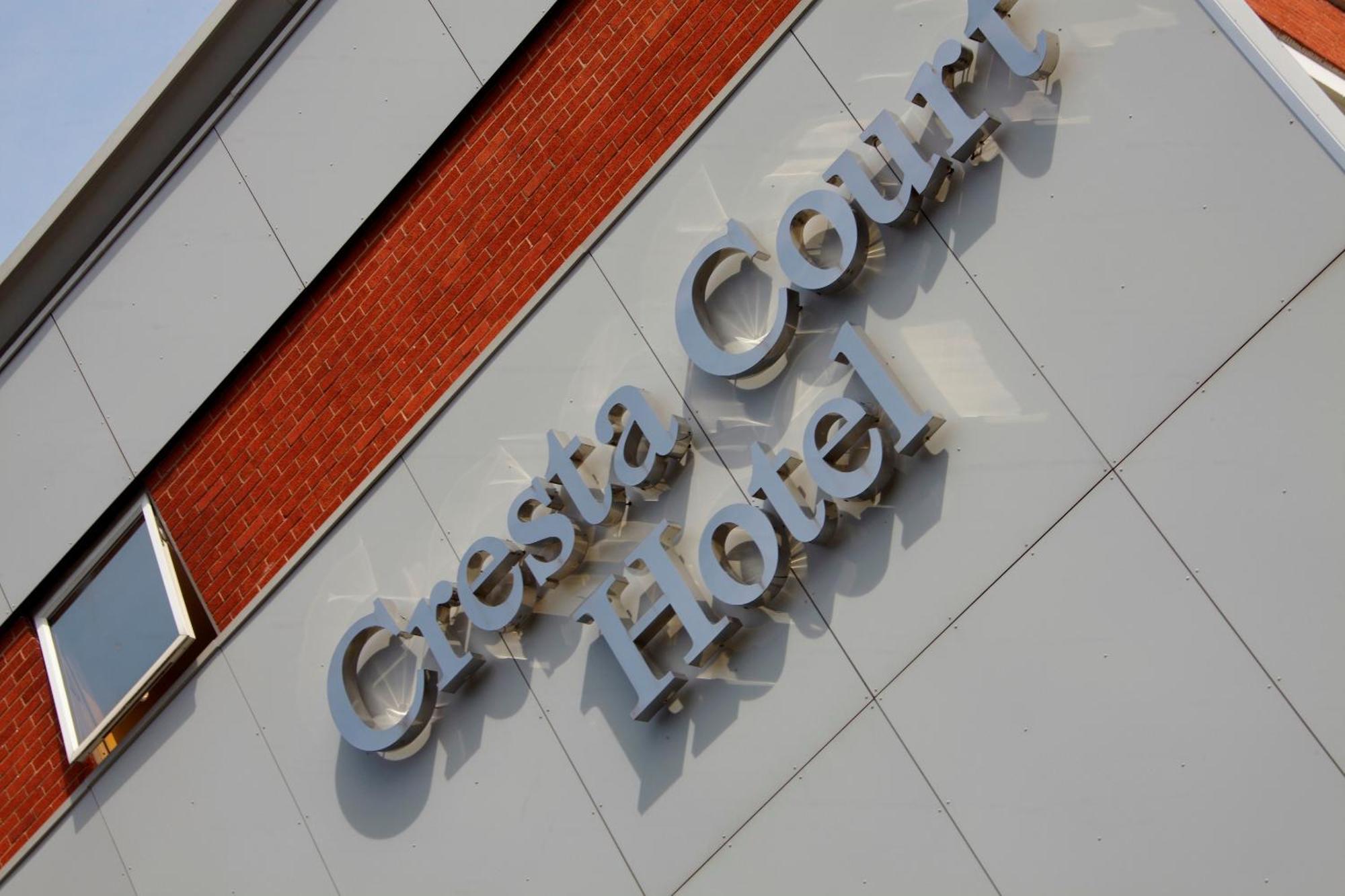 Cresta Court Hotel Altrincham Exterior foto